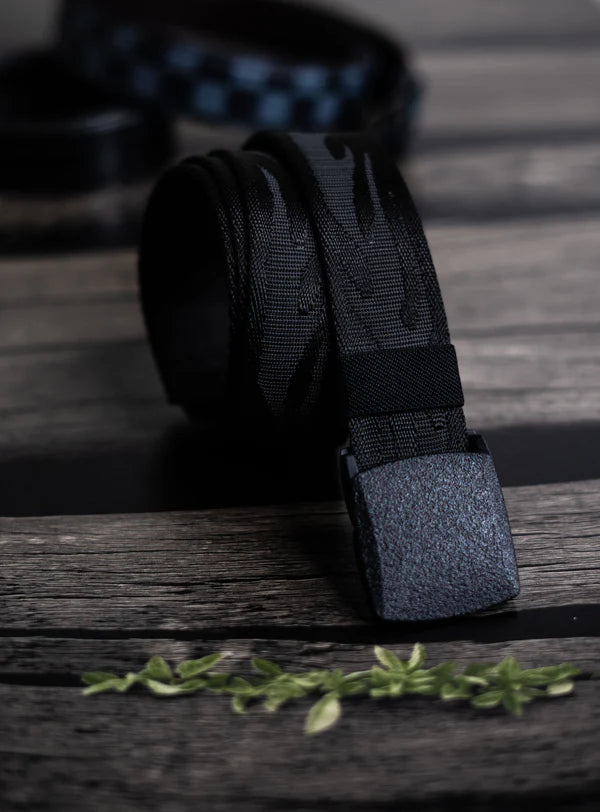 Black Shaded Nylon Belt for Men | Durable Casual Belt – Strapletic
